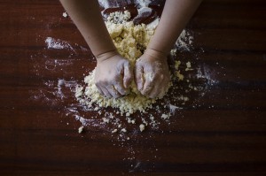 Life-of-Pix-free-stock-photos-making-dough-hands-Dreamy-1440x953